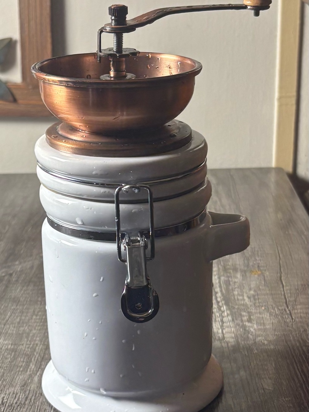 Manual Ceramic Coffee Grinder with Copper Hopper - White